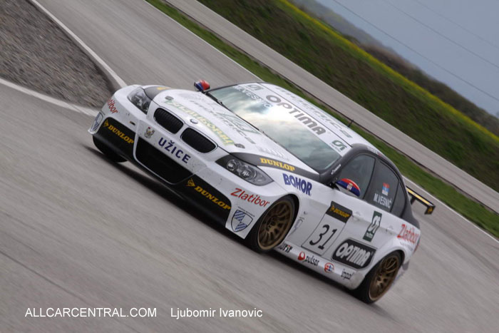 Mikica Vesnić BMW 320si